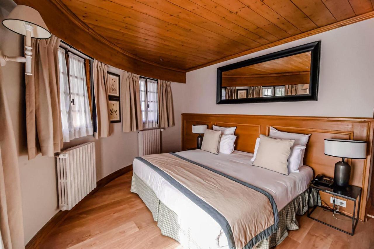 Au Vieux Moulin Hotell Megève Exteriör bild