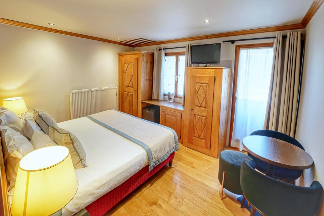 Au Vieux Moulin Hotell Megève Exteriör bild